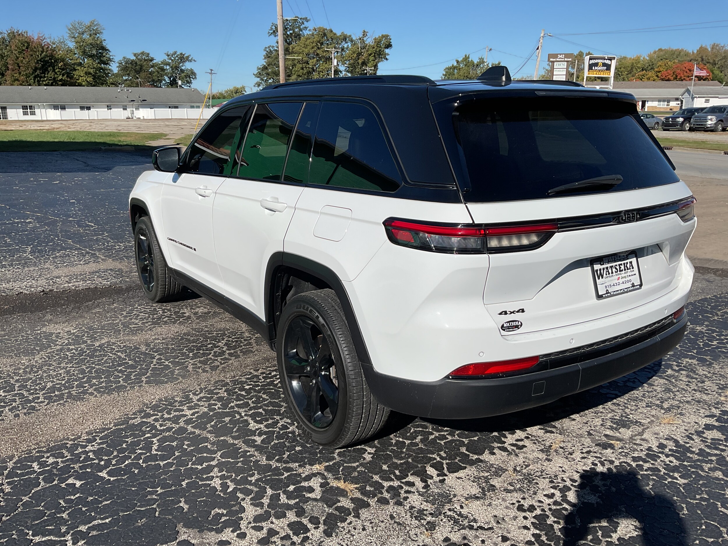 2024 Jeep Grand Cherokee Altitude X photo 2
