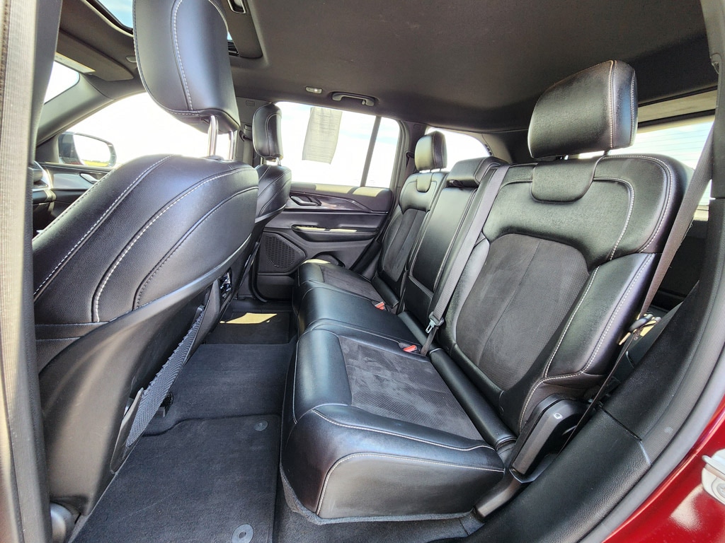 2023 Jeep Grand Cherokee Altitude - Photo 15