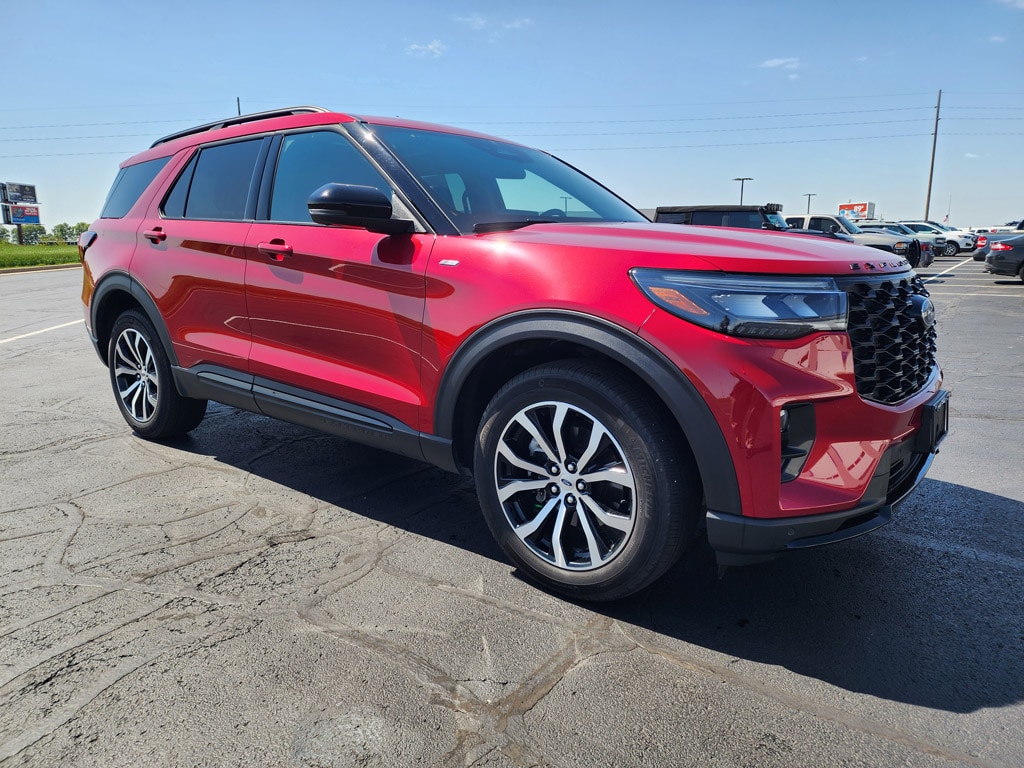 Used 2025 Ford Explorer ST-Line Sport Utility