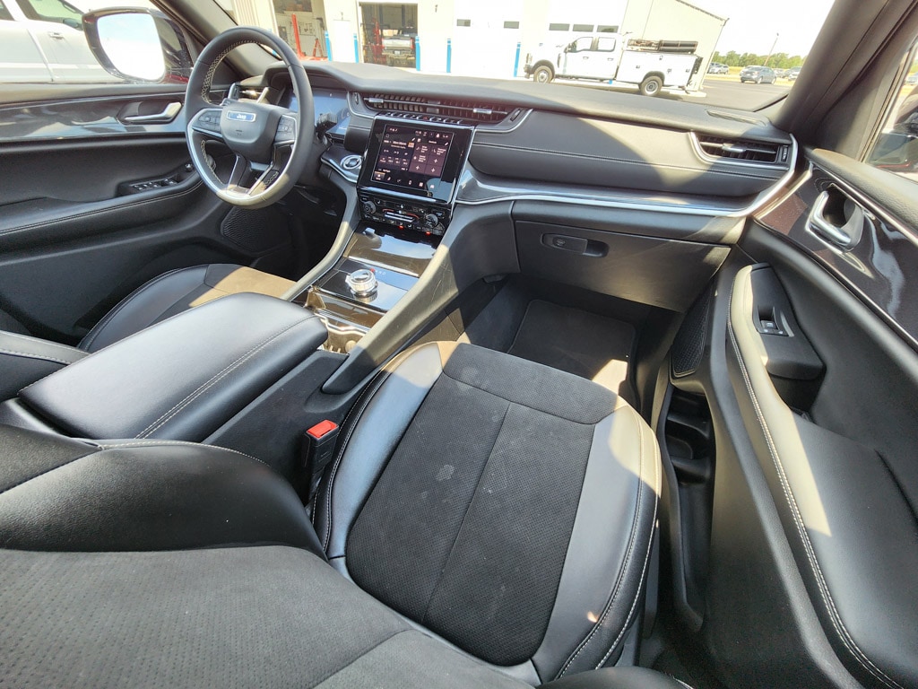 2023 Jeep Grand Cherokee Altitude - Photo 21