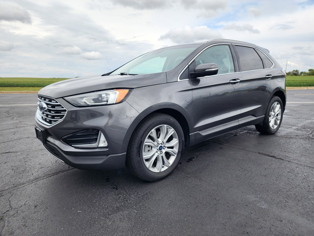 Used 2019 Ford Edge Titanium Sport Utility
