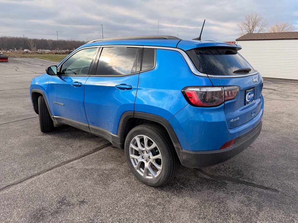 Used 2023 Jeep Compass Latitude Lux Sport Utility
