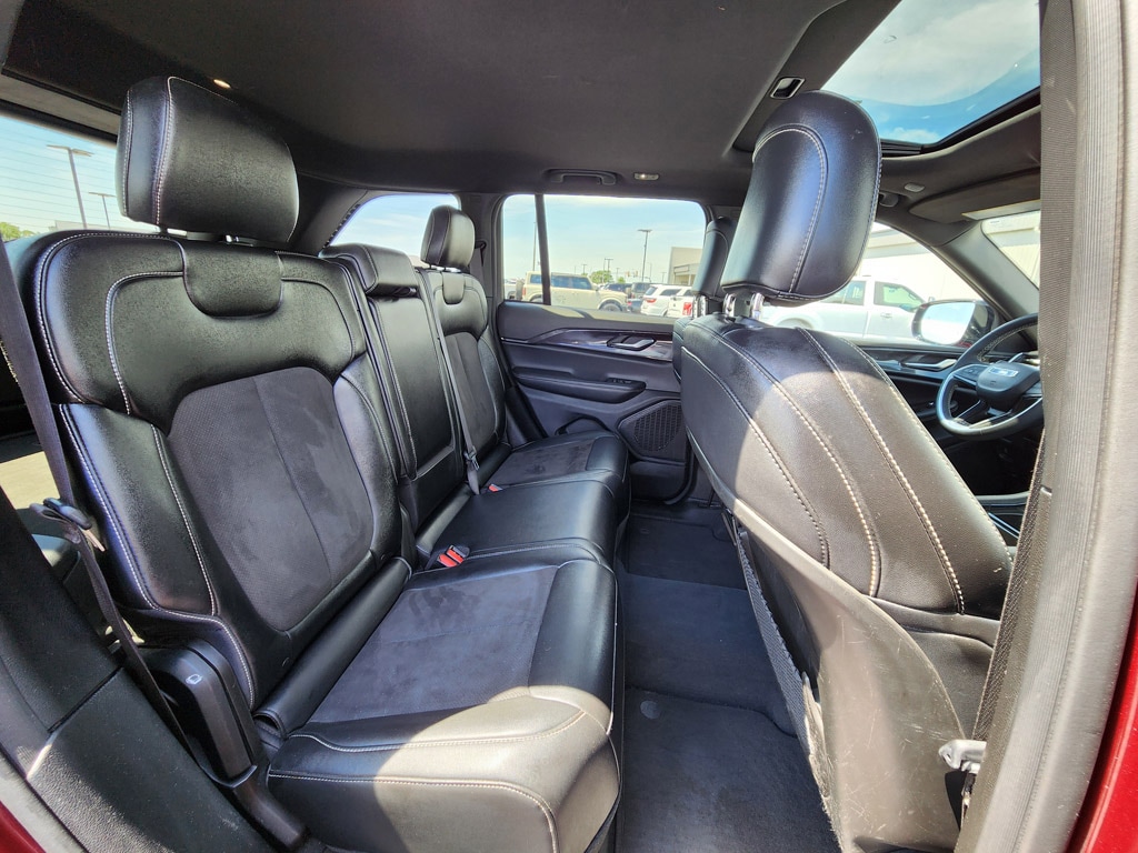 2023 Jeep Grand Cherokee Altitude - Photo 19
