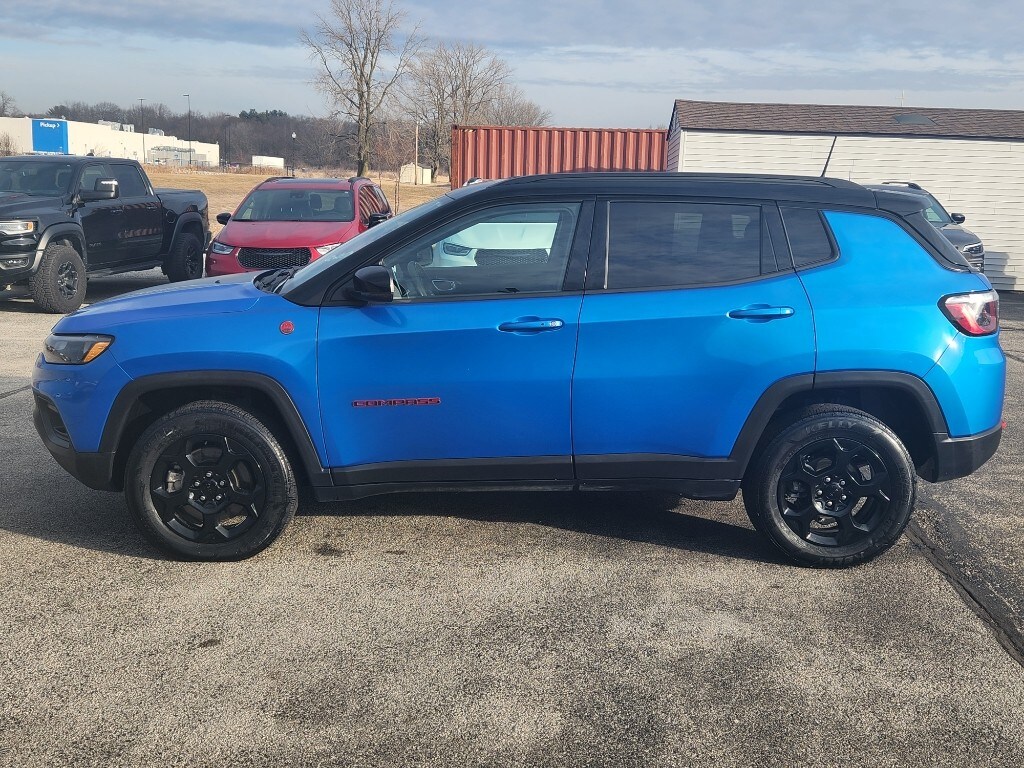 Used 2024 Jeep Compass Trailhawk Sport Utility
