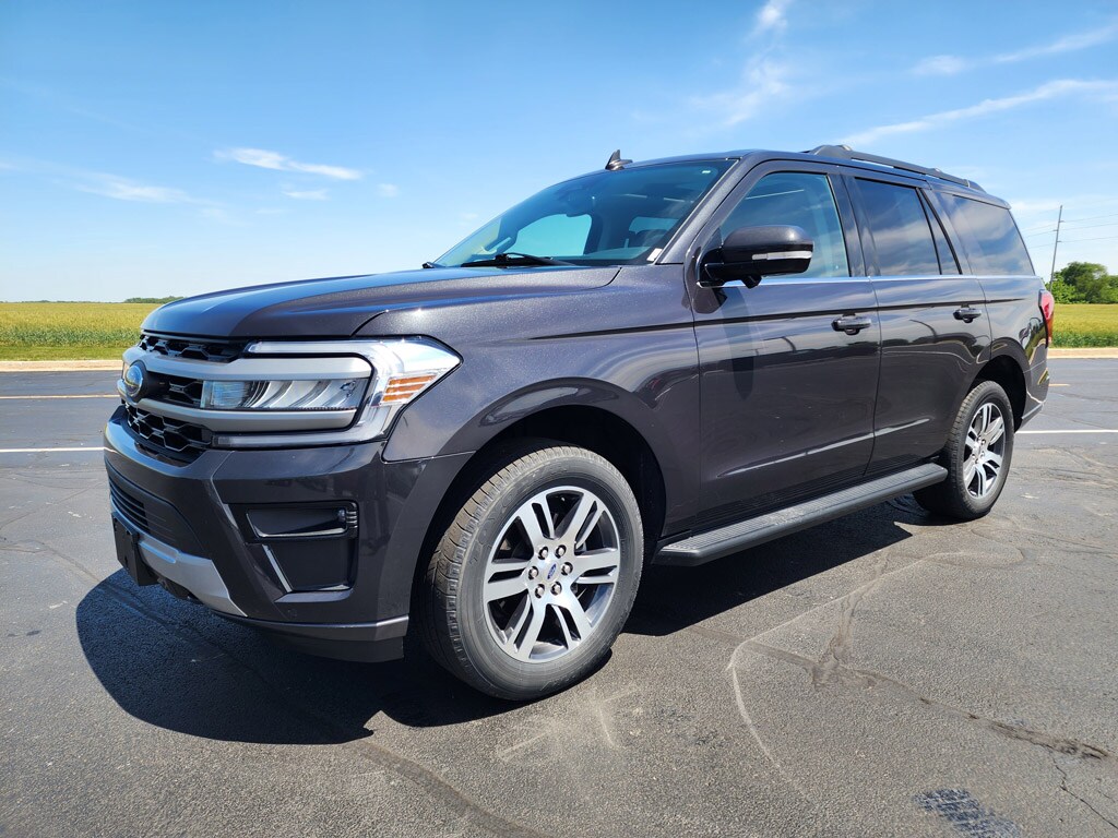 Used 2024 Ford Expedition XLT Sport Utility