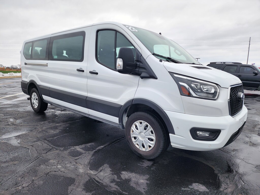 Used 2023 Ford Transit Wagon XLT Wagon