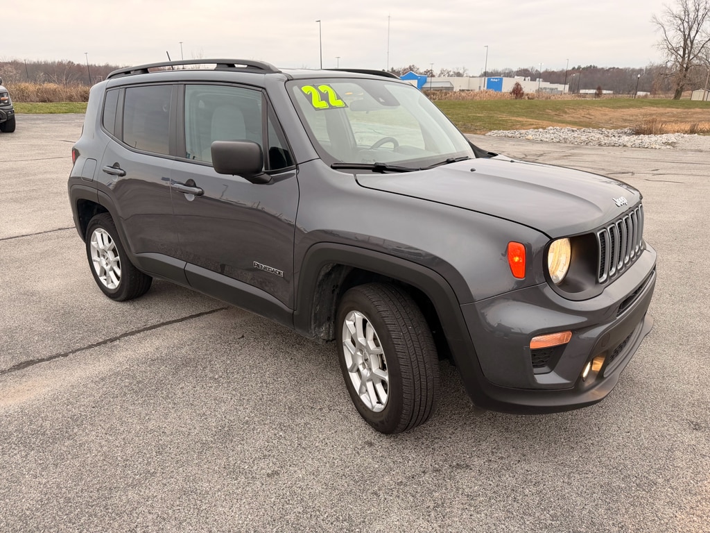 Used 2022 Jeep Renegade Latitude SUV