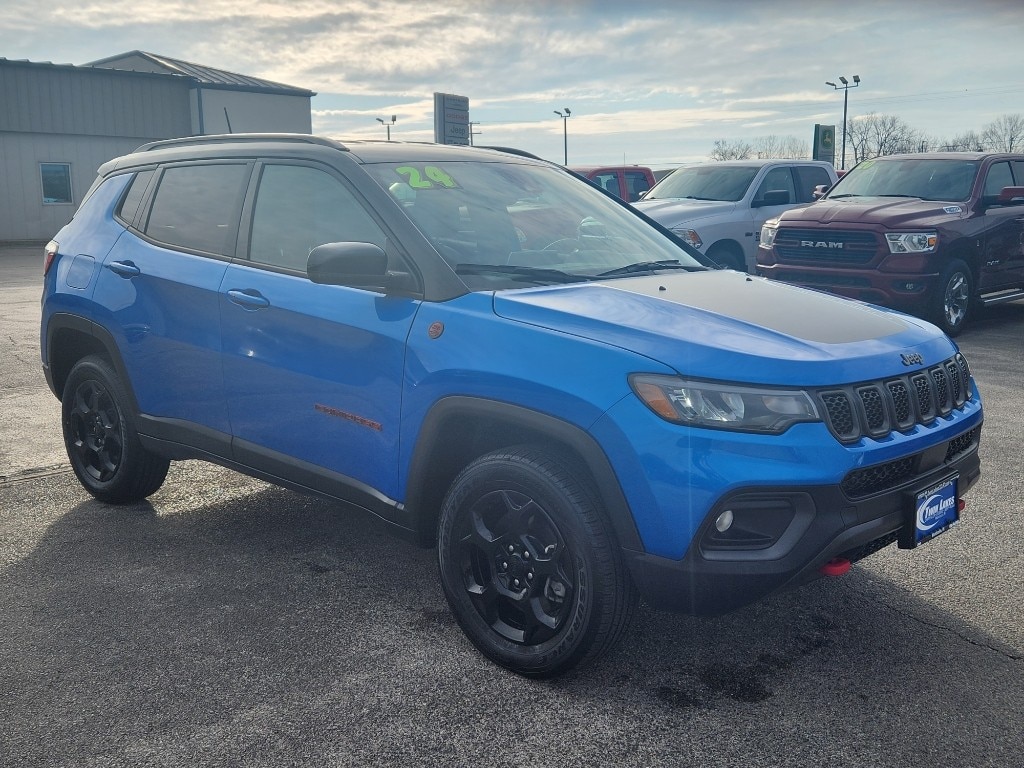 Used 2024 Jeep Compass Trailhawk Sport Utility