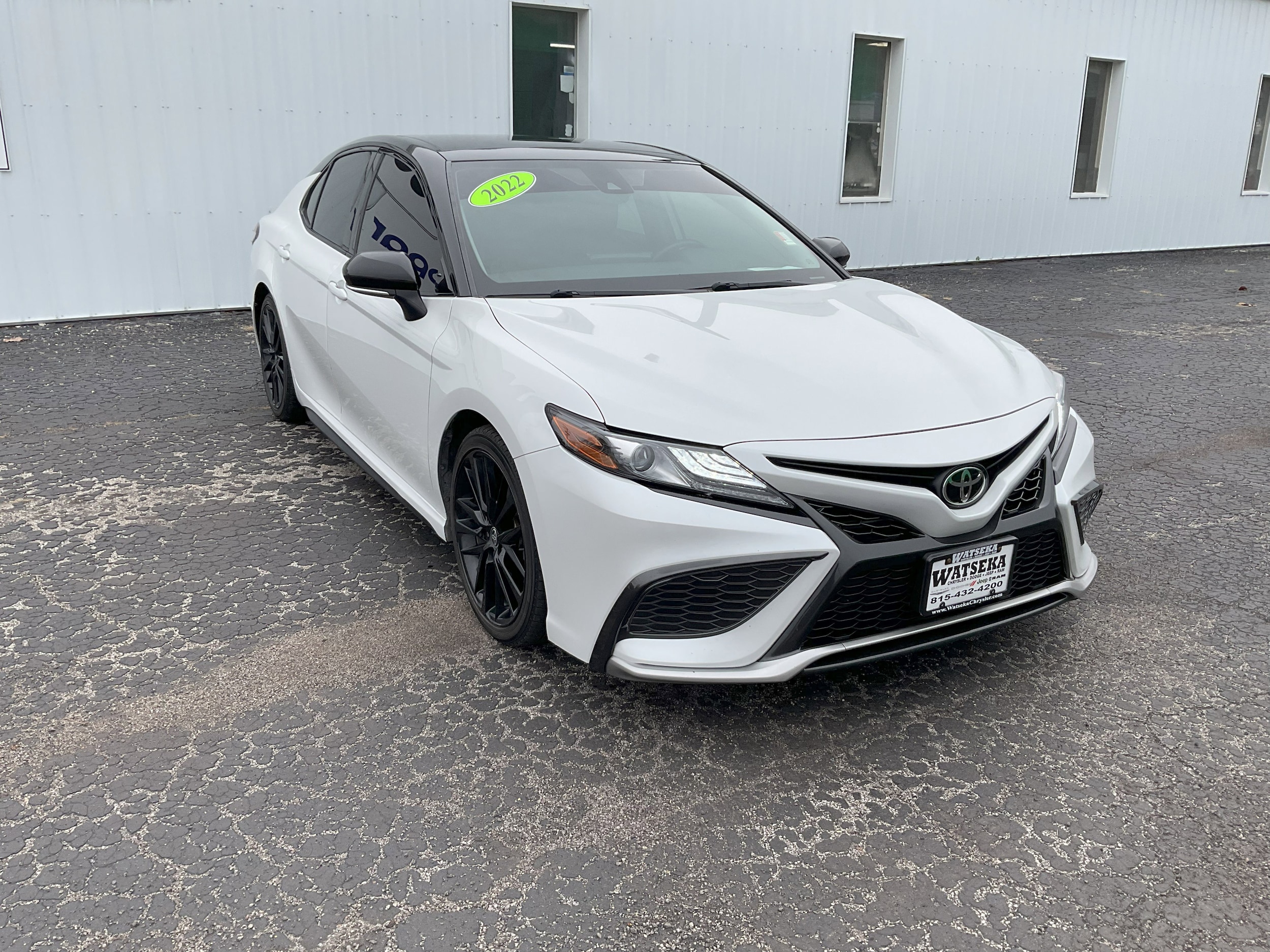 2022 Toyota Camry XSE's photo