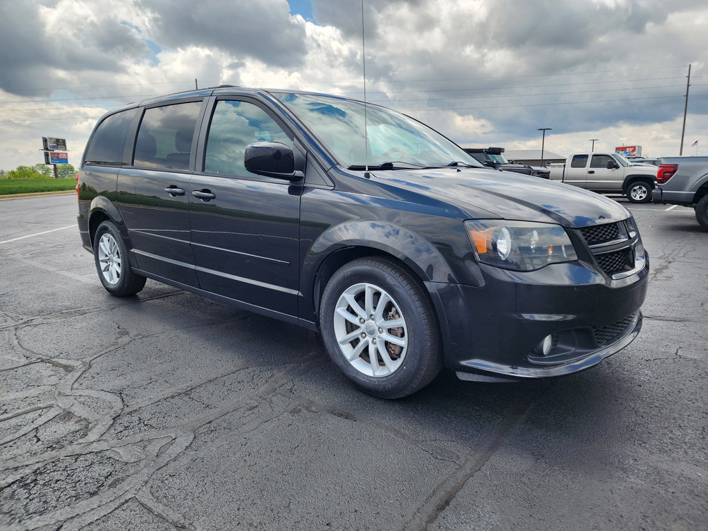 Used 2016 Dodge Grand Caravan R/T Passenger Van