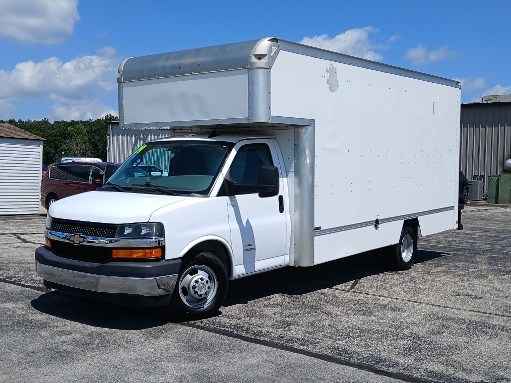 2019 Chevrolet Express Cutaway