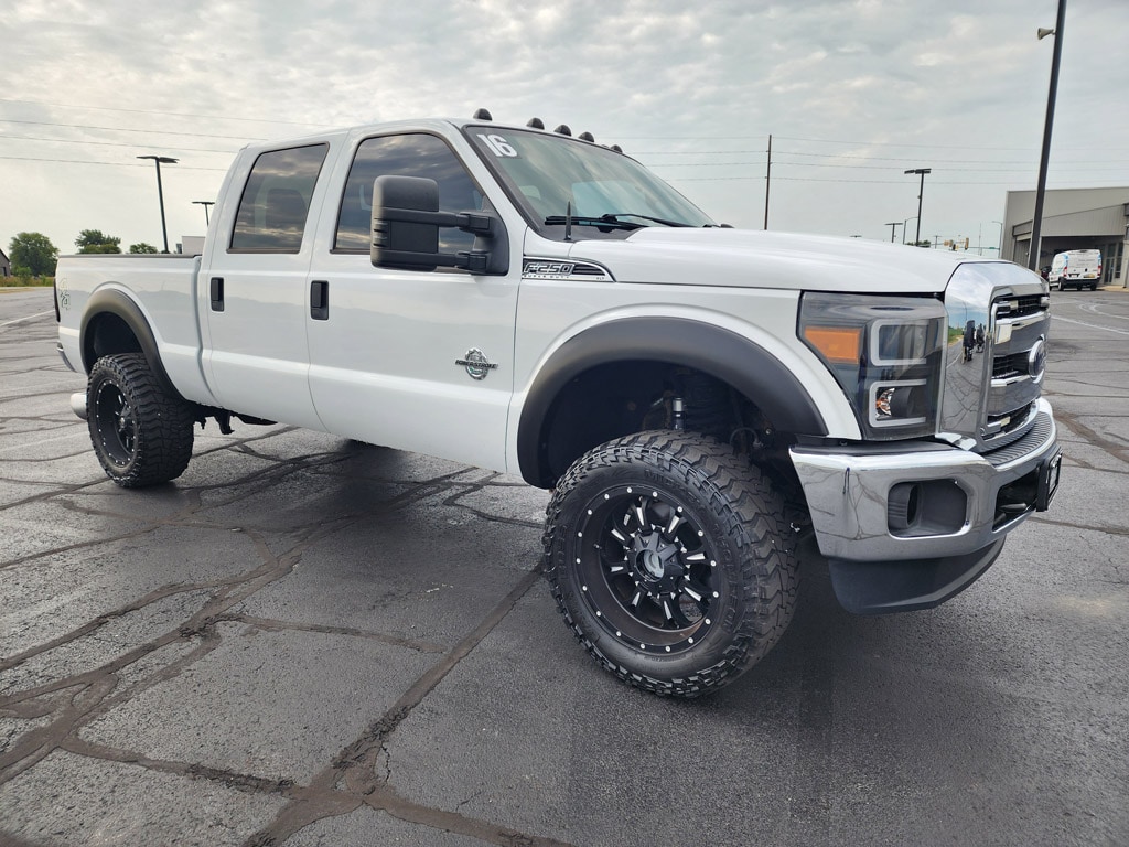 Used 2016 Ford F-250 XLT Crew Cab