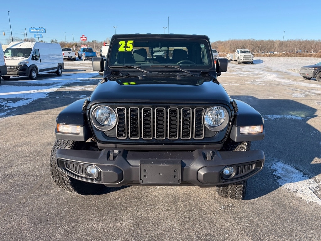 Used 2025 Jeep Gladiator Sport Cab; Crew