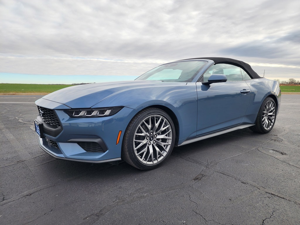 2024 Ford Mustang EcoBoost Premium's photo