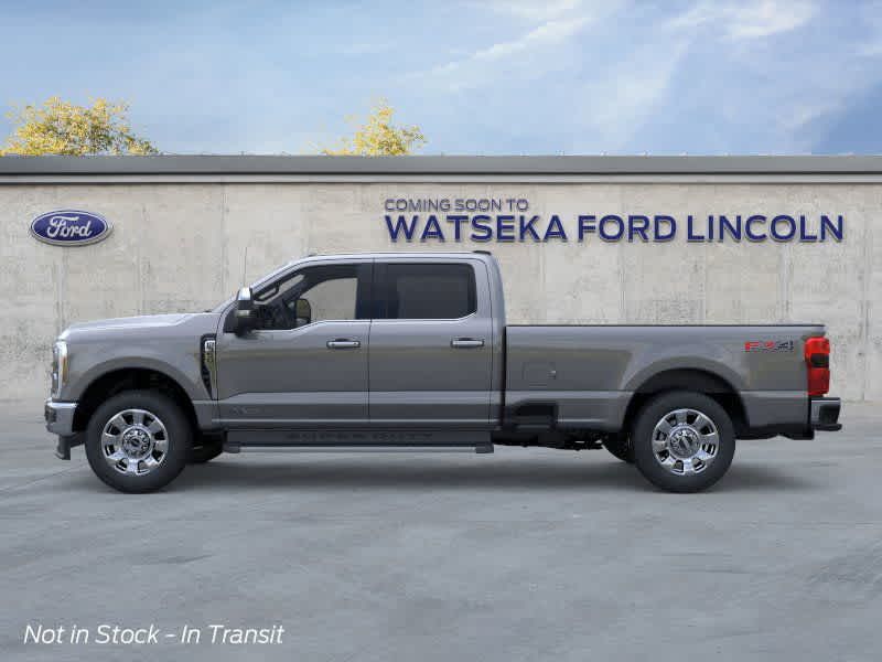 2026 Ford F-350 Lariat photo 3