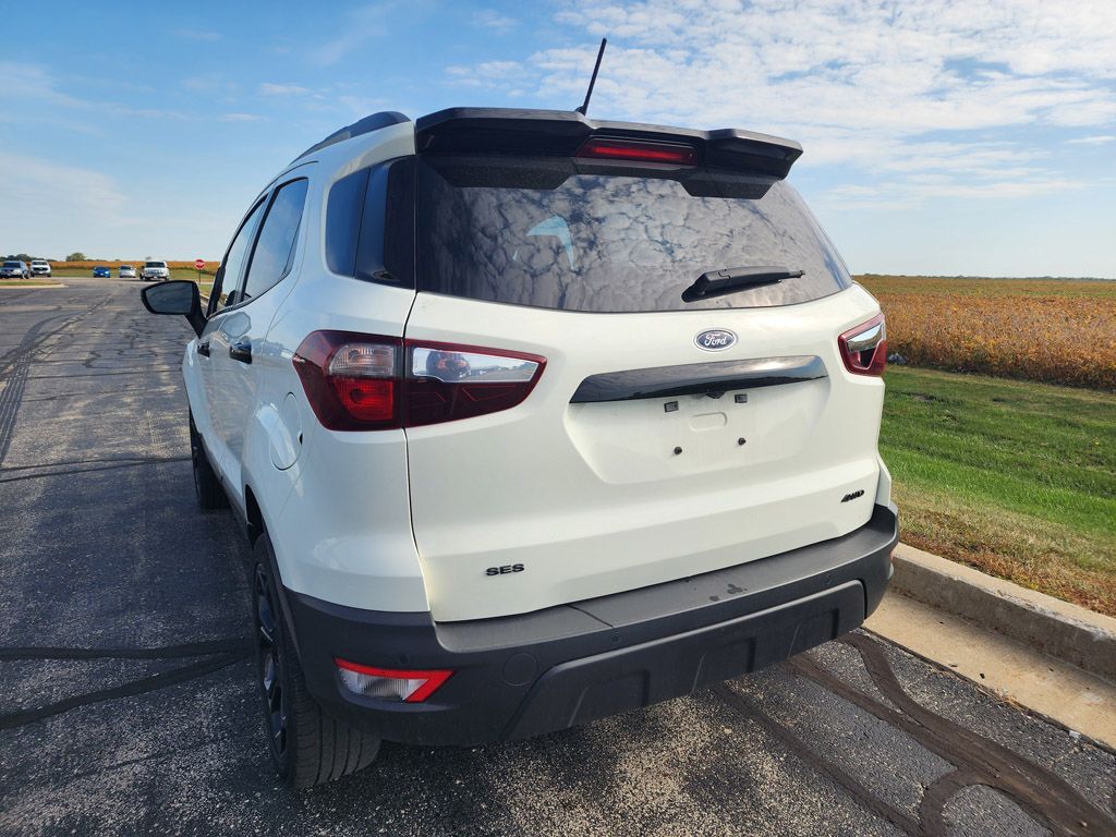 2021 Ford EcoSport SES photo 3
