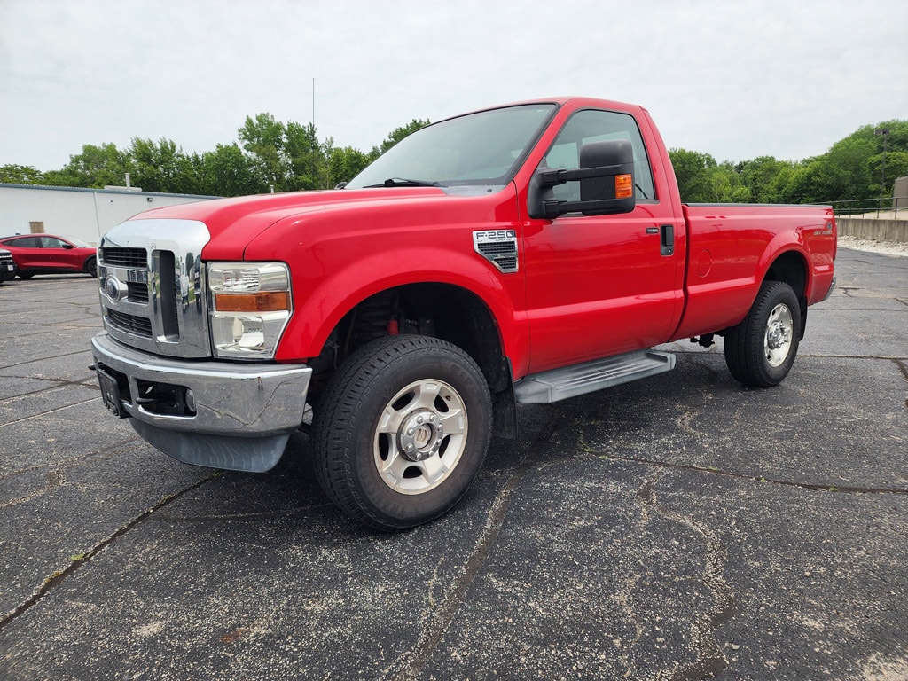 2010 Ford F-250 XLT 4x4 Regular Cab's photo