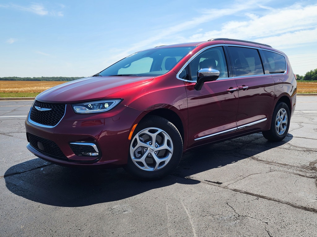 2023 Chrysler Pacifica