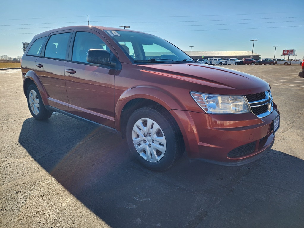 Used 2014 Dodge Journey SE with VIN 3C4PDCABXET170834 for sale in Watseka, IL