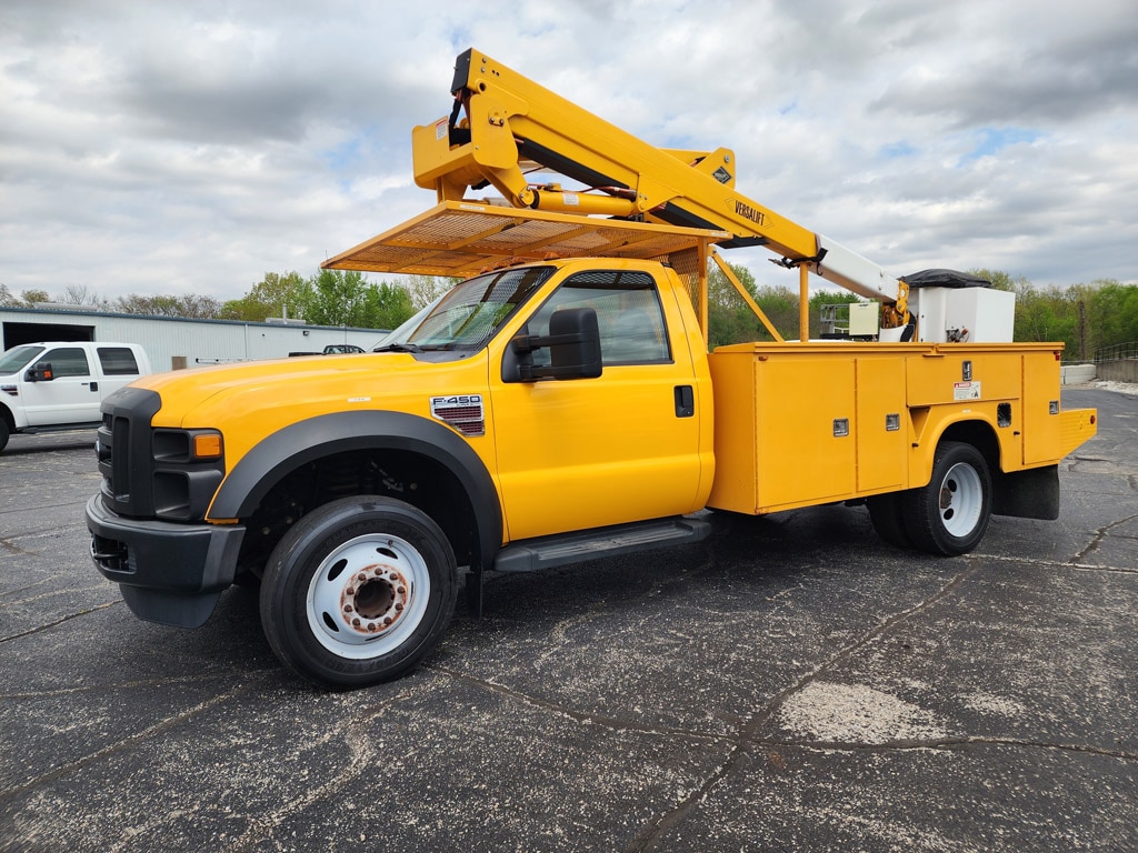 2009 Ford F-450's photo