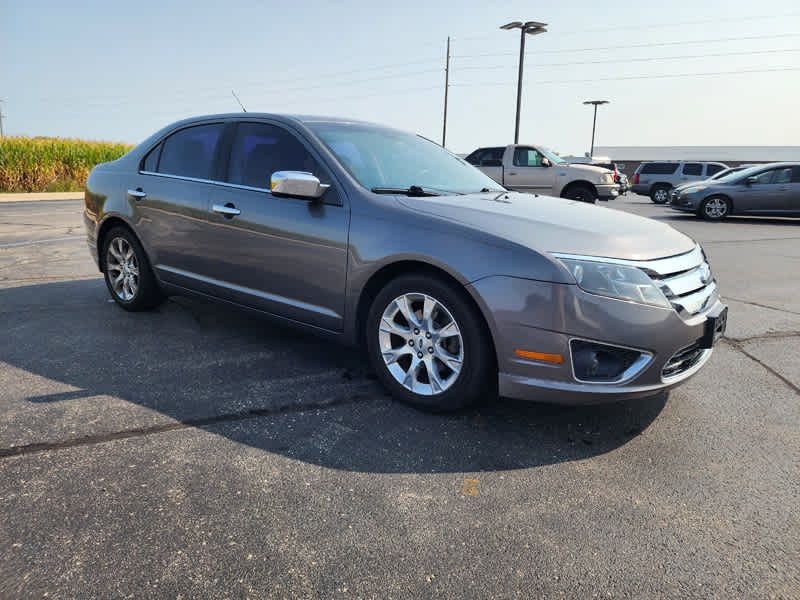 Used 2011 Ford Fusion SEL with VIN 3FAHP0CG2BR107194 for sale in Watseka, IL