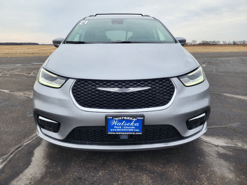 Used 2021 Chrysler Pacifica Touring L with VIN 2C4RC1BG3MR595744 for sale in Watseka, IL