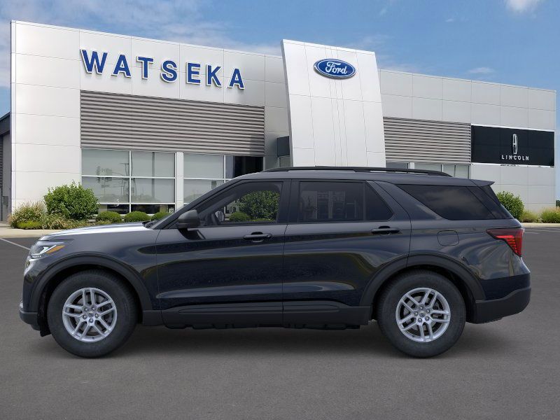 2026 Ford Explorer photo 2
