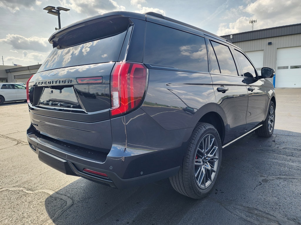 Used 2025 Ford Expedition Platinum SUV