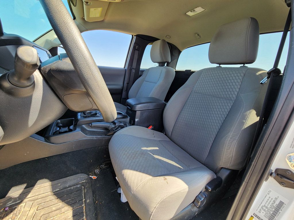 2022 Toyota Tacoma SR Long Bed photo 3