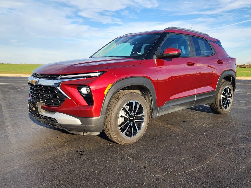 Used 2025 Chevrolet Trailblazer LT SUV
