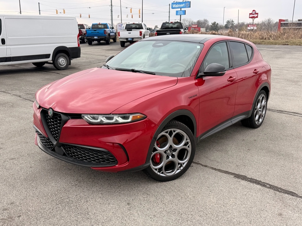 2024 Alfa Romeo Tonale Veloce's photo