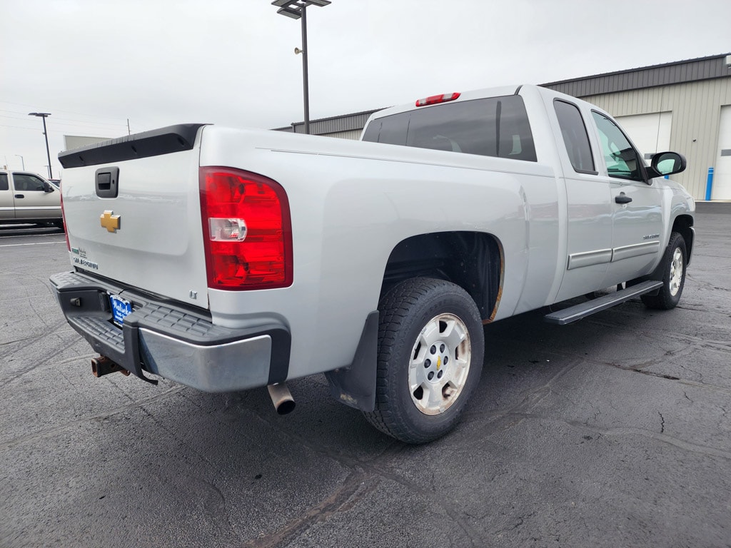 Used 2011 Chevrolet Silverado 1500 LT Extended Cab Truck