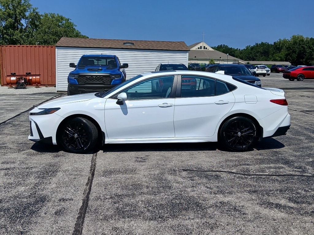 Used 2025 Toyota Camry Hybrid