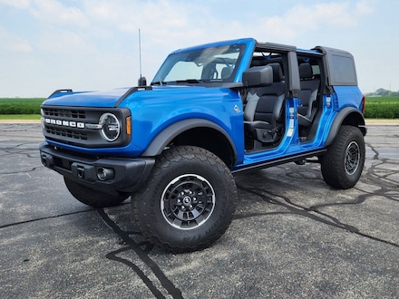 2024 Ford Bronco Black Diamond SUV