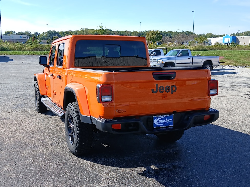 Used 2025 Jeep Gladiator