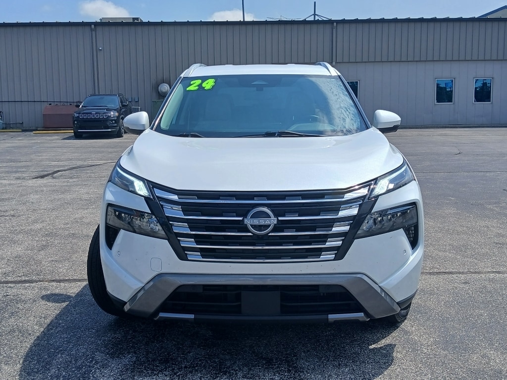 Used 2024 Nissan Rogue
