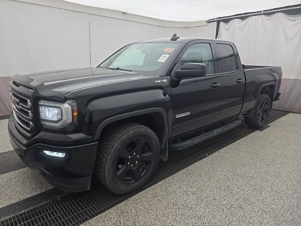 2018 GMC Sierra Base 4x4 Double Cab Standard Box's photo