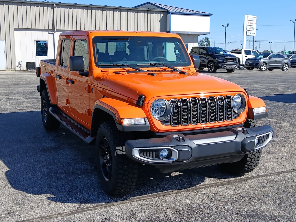 Used 2025 Jeep Gladiator