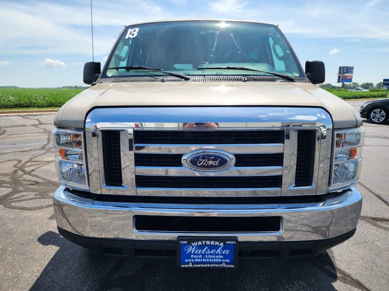 Used 2013 Ford E-Series Econoline Wagon XLT with VIN 1FBNE3BL9DDA68588 for sale in Watseka, IL