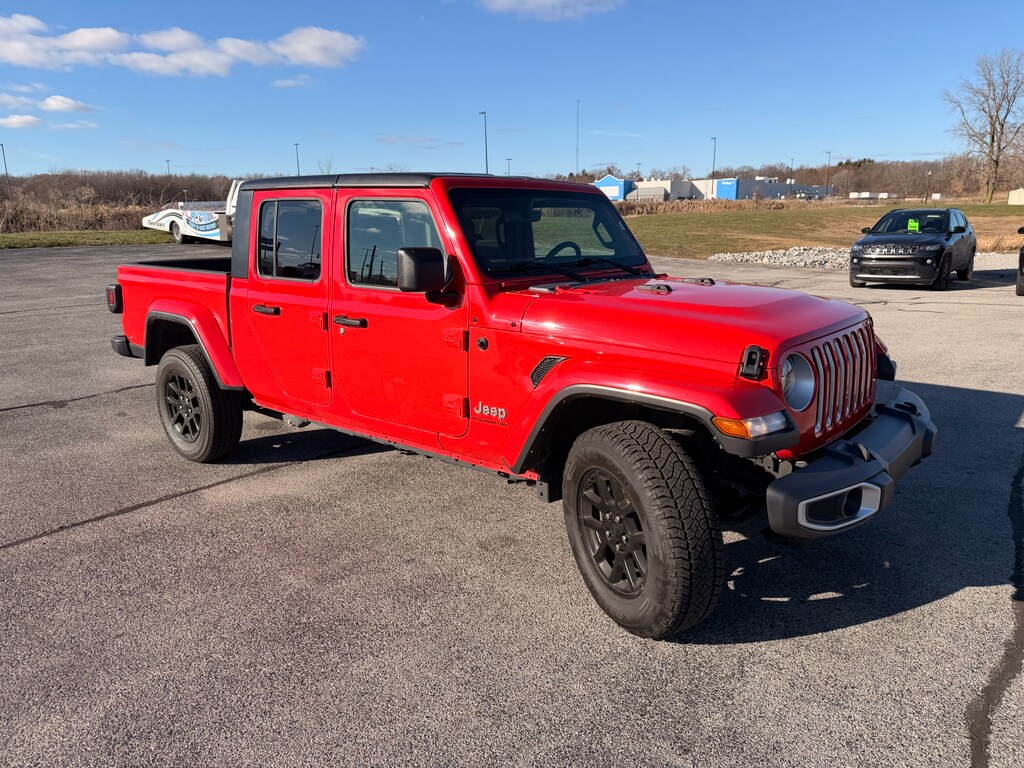 2023 Jeep Gladiator Overland photo 3