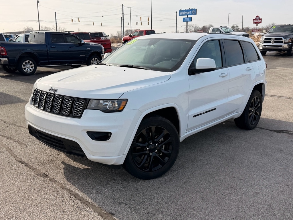 2021 Jeep Grand Cherokee Laredo X's photo