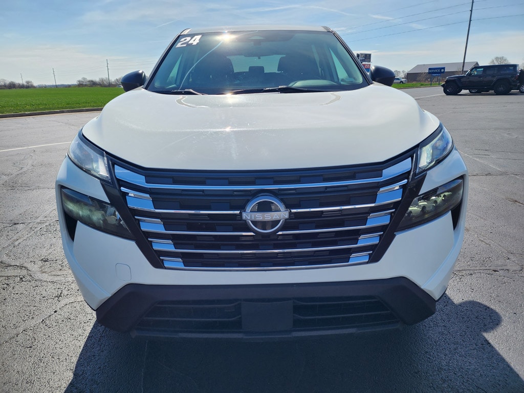 Used 2024 Nissan Rogue S SUV