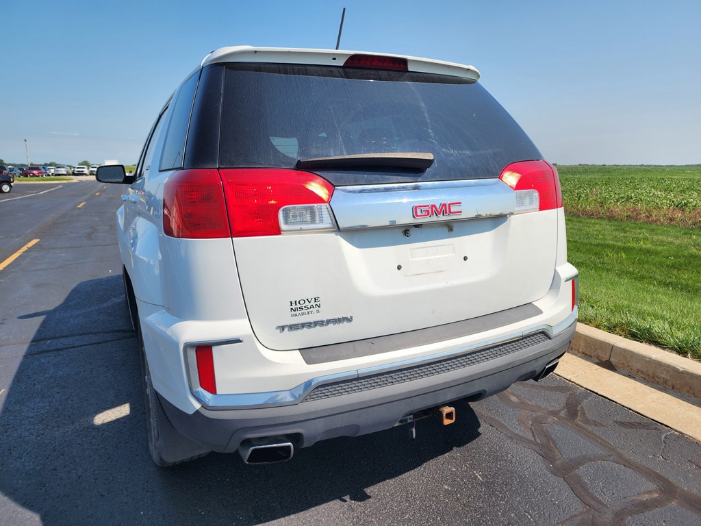 Used 2017 GMC Terrain SLE-2 SUV