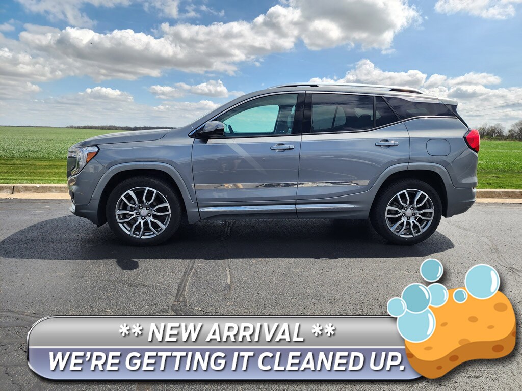 Used 2023 GMC Terrain Denali SUV