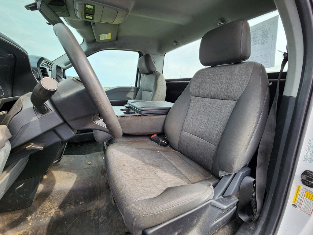 2022 Ford F-150 XL photo 4