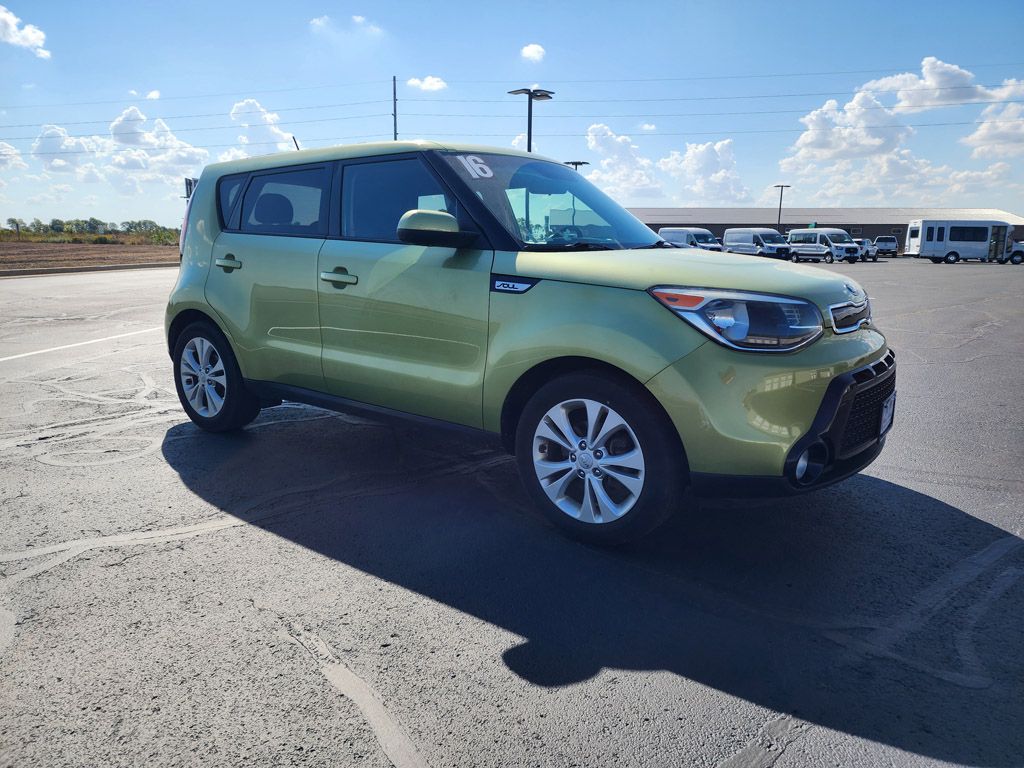 2016 Kia Soul Plus photo 2