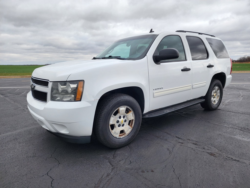 2010 Chevrolet Tahoe LS's photo