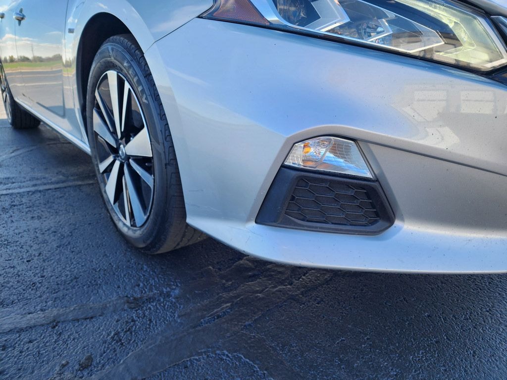 Used 2022 Nissan Altima 2.5 SV Sedan