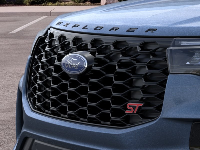 2026 Ford Explorer ST - Photo 17