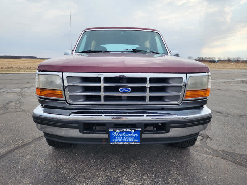 1993 Ford Bronco photo 2